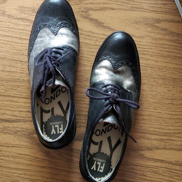 Women's Fly London Lace up Size 8 US 39 European - Picture 10 of 10